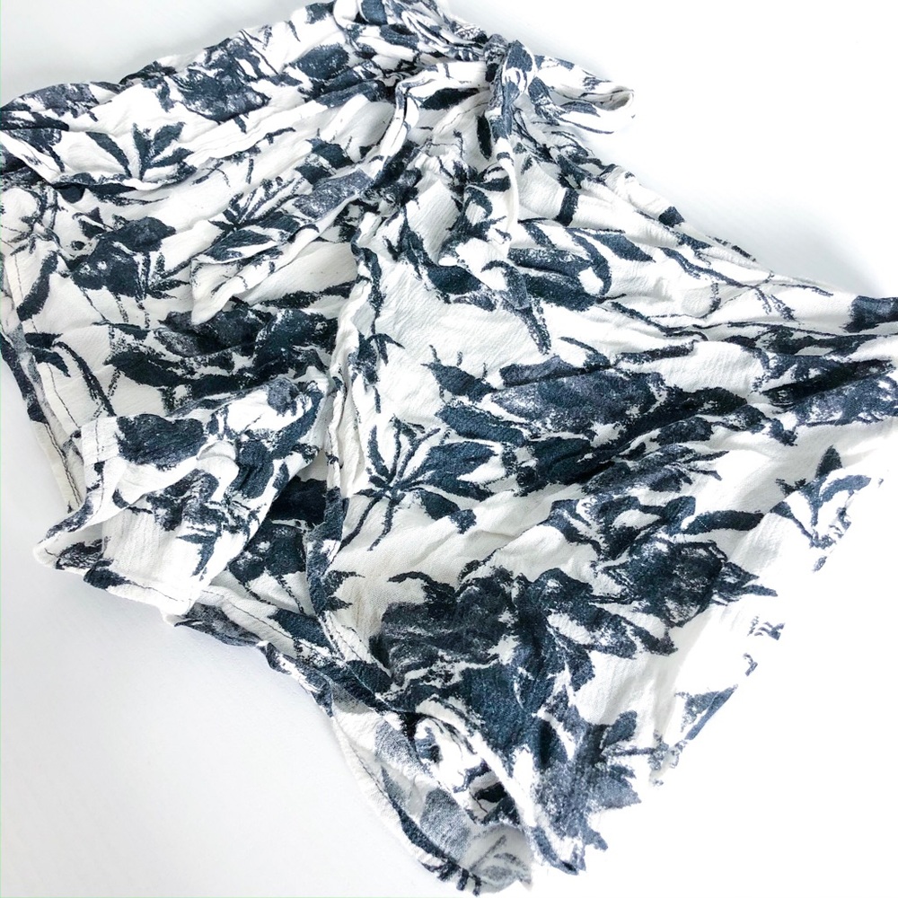 Free People Sarong Wrap Shorts - Picture 3 of 8